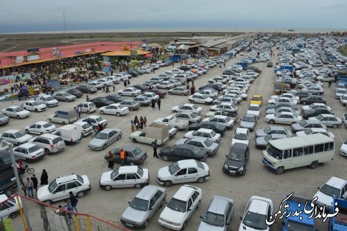 گزارش تصویری از حضور گسترده مسافران نوروزی در بندرترکمن