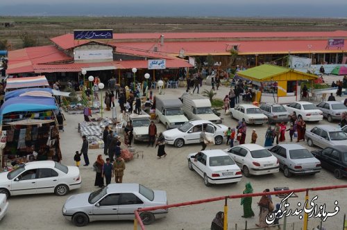 گزارش تصویری از حضور گسترده مسافران نوروزی در بندرترکمن