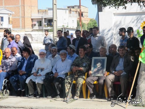 رژه نیروهای مسلح شهرستان های غرب استان گلستان به مناسبت هفته دفاع مقدس