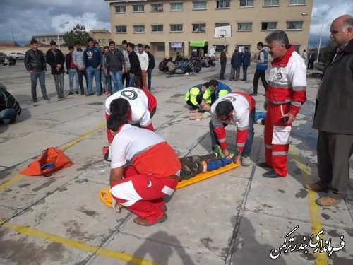 برگزاری مانور پدافند غیرعامل در شهرستان ترکمن