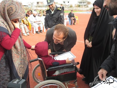 برگزاری همایش روز جهانی معلولان در شهرستان ترکمن