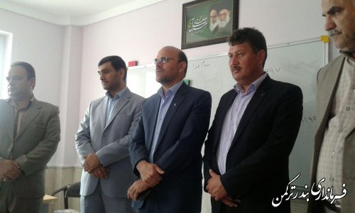 حضور فرماندار در مدرسه ابتدایی روستای اورکت حاجی