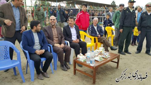 برگزاری اولین دوره مسابقات شتر دوانی در شهرستان ترکمن