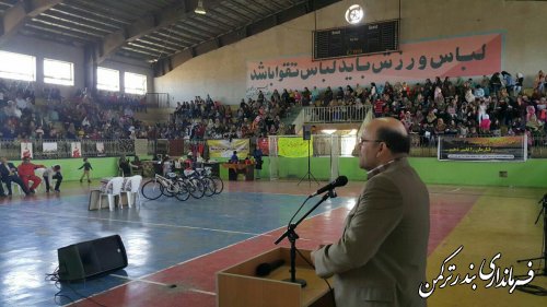 گزارش تصویری از همایش پیاده روی بزرگ خانوادگی شهرستان ترکمن