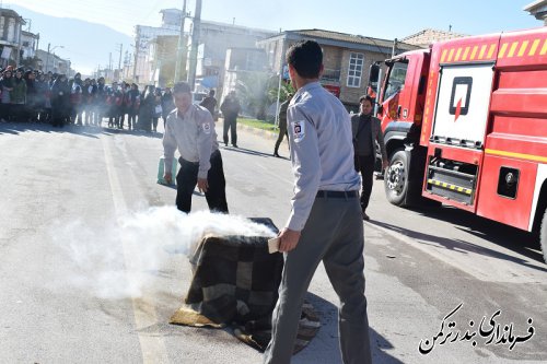 بیستمین مانور سراسری زلزله و ایمنی در شهرستان ترکمن