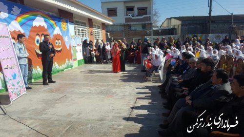 حضور فرماندار در جشن انقلاب روستای سیجوال