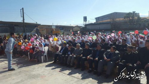 حضور فرماندار در جشن انقلاب روستای سیجوال