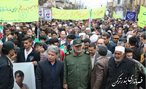 راهپیمایی باشکوه ۲۲ بهمن در شهرستان ترکمن