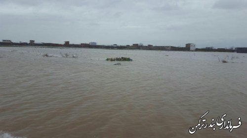  بازدید فرماندار ترکمن از وضعیت آبگرفتگی معابر و کانال های آب شهرستان