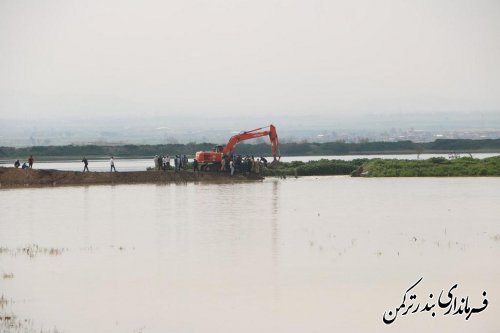 با ترمیم شکستگی دیواره رودخانه قره سو، خطر آبگرفتگی شهر بندرترکمن برطرف شد