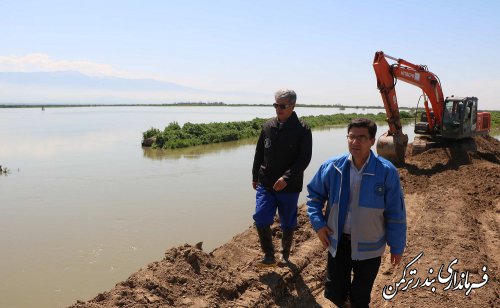 بازدید فرماندار  ترکمن از دیواره بازسازی شده رودخانه قره سو در روستای اسلام تپه 