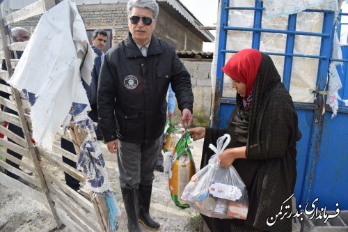 پیگیری وضعیت روستای سیل زده آقسین تپه توسط فرماندار ترکمن 