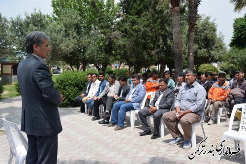 مراسم گرامیداشت روز جهانی کارگر در شهرستان ترکمن برگزار شد