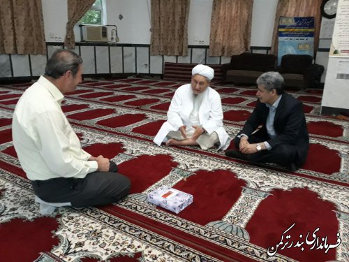 دیدار فرماندار با امامان جمعه شهرستان ترکمن