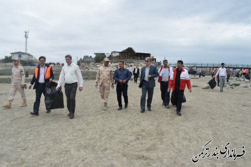 برگزاری برنامه های بزرگداشت روز ملی خزر در شهرستان ترکمن