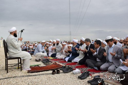 نماز باشکوه عید سعید قربان در شهرستان ترکمن برگزار شد