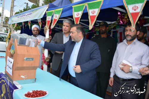 حضور فرماندار و مسئولین شهرستان ترکمن در مراسم جشن عاطفه ها