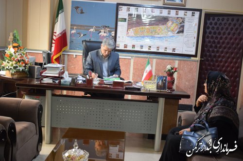 ملاقات مردمی فرماندار شهرستان ترکمن برگزار شد