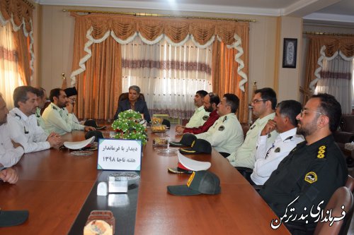 دیدار فرمانده و کارکنان انتظامی شهرستان ترکمن با فرماندار