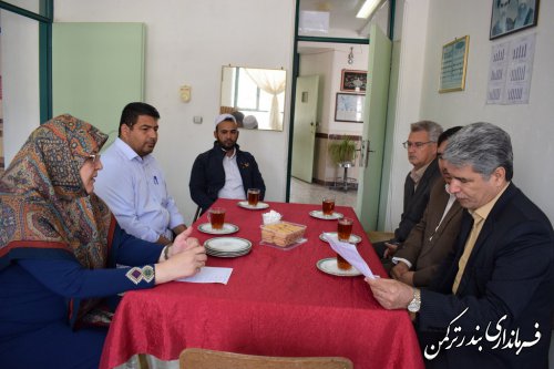 بازدید فرماندار شهرستان ترکمن از هنرستان دخترانه شهدای غزه