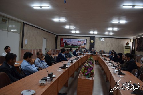 جلسه داخلی کارکنان فرمانداری شهرستان بندرترکمن برگزار شد