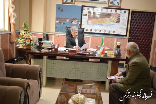 ملاقات مردمی فرماندار شهرستان ترکمن برگزار شد