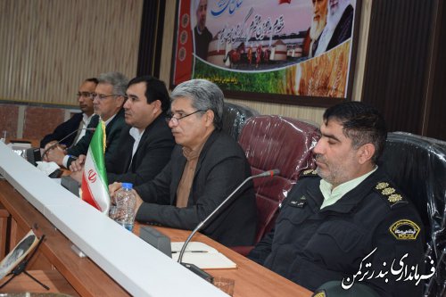 کمک به آموزش و پرورش کمک به خودمان است