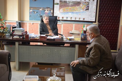 ملاقات مردمی فرماندار شهرستان ترکمن برگزار شد