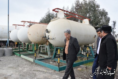 بازدید فرماندار شهرستان ترکمن از شرکت اورسا گاز