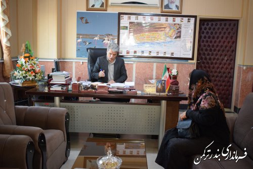 ملاقات مردمی فرماندار شهرستان ترکمن برگزار شد