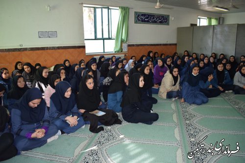 همایش کار آفرینان جوان شهرستان ترکمن برگزار شد