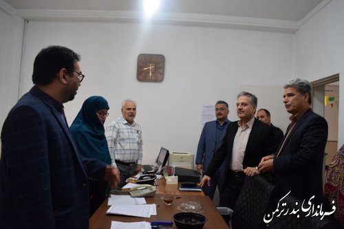 بازدید رئیس ستاد انتخابات استان از هیئت اجرایی انتخابات شهرستان بندرترکمن