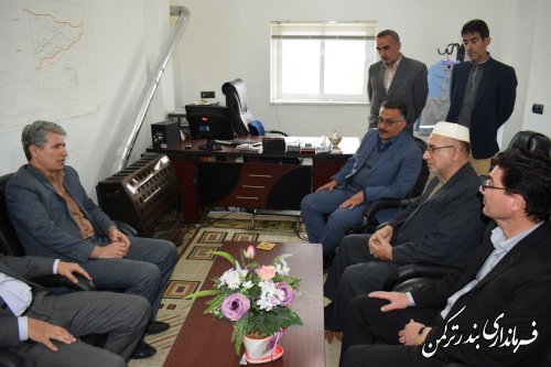 بازدید فرماندار شهرستان بندرترکمن از بخشداری سیجوال