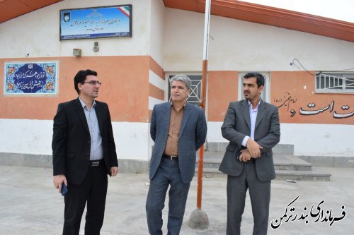 بازدید فرماندار شهرستان بندرترکمن از شعب اخذ رای شهرستان