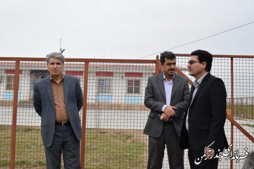 بازدید فرماندار شهرستان بندرترکمن از شعب اخذ رای شهرستان