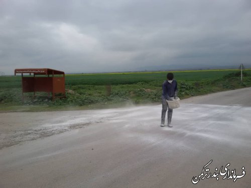 آهک پاشی و ضد عفونی معابر روستاهای شهرستان بندرترکمن