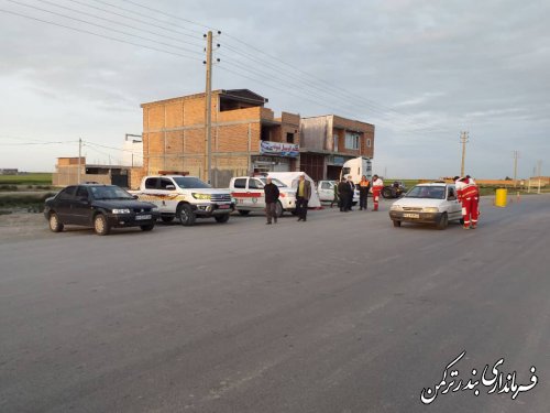 بازدید میدانی فرماندار شهرستان بندرترکمن از روند اجرای طرح کاهش زنجیره انتقال کرونا در مبادی شهر بندرترکمن
