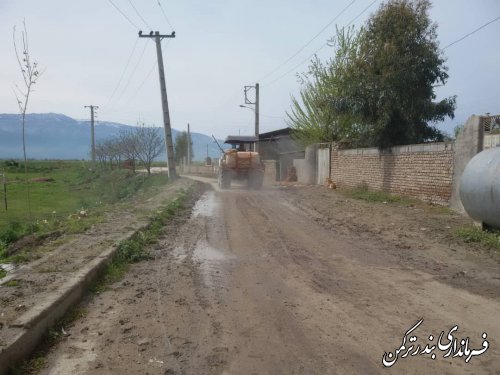 ضد عفونی و گندزدایی معابر روستای خمبرآباد
