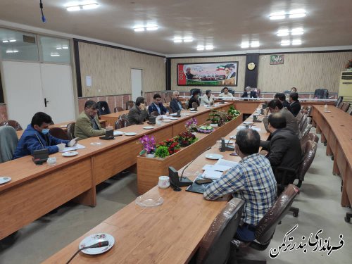 جلسه بررسی و رفع موانع پروژه جاده سلامت شهرستان بندر ترکمن برگزار شد
