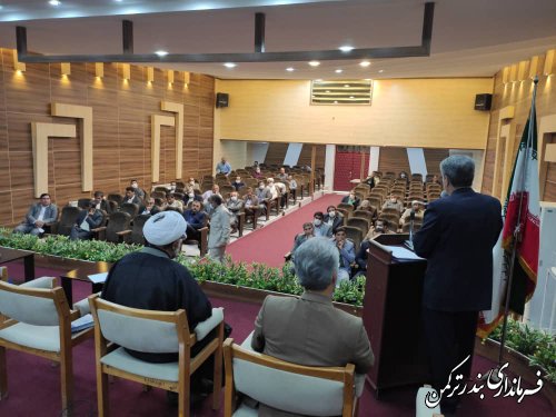 در راستای رزمایش کمک مومنانه بیش از ۸ هزار سبد کالا در شهرستان توزیع شده است