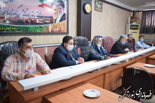 فرماندار شهرستان بندرترکمن بر ضرورت تعیین تکلیف واحدهای خبازی بدون پروانه تاکید کرد
