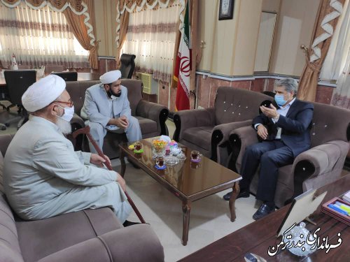 دیدار ائمه جمعه شهرستان بندرترکمن با فرماندار