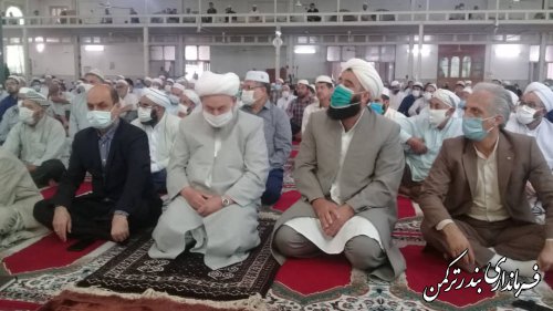 حضور استاندار گلستان در نماز جمعه شهر بندرترکمن
