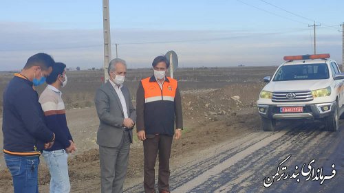 بازدید فرماندار ترکمن از اجرای پروژه روکش آسفالت محور روستای گامیشلی نزار