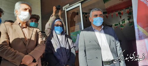 ادای احترام به بنای یادبود فرماندار فقید شهرستان ترکمن "شهیده مرجان نازقلچی"