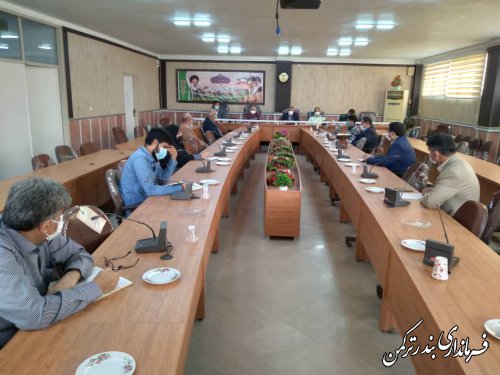 جلسه هماهنگی بزرگداشت هفته دفاع مقدس شهرستان ترکمن برگزار شد