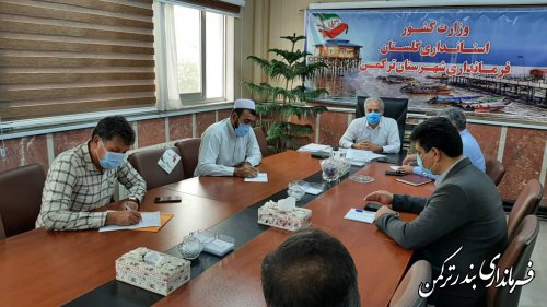 تقویت خدمات رسانی شهردار با پرداخت به موقع مطالبات کارگران، نظافت عمومی شهر  وساحل در جهت کسب رضایت عمومی