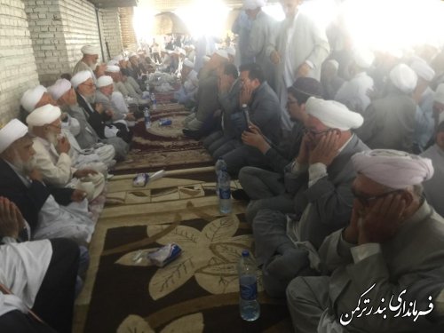 فرماندار شهرستان در مراسم جمعی از فارغ التحصیلان طلاب قره بلاغ شرکت کردند