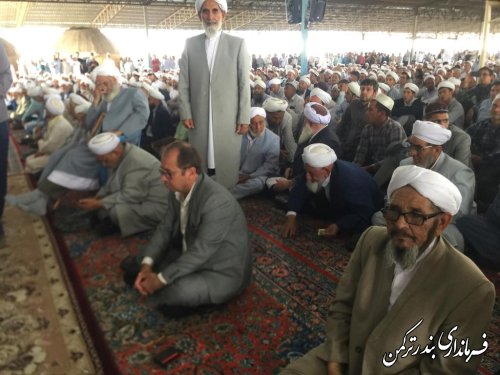 فرماندار شهرستان در مراسم جمعی از فارغ التحصیلان طلاب قره بلاغ شرکت کردند
