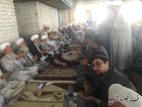 فرماندار شهرستان در مراسم جمعی از فارغ التحصیلان طلاب قره بلاغ شرکت کردند